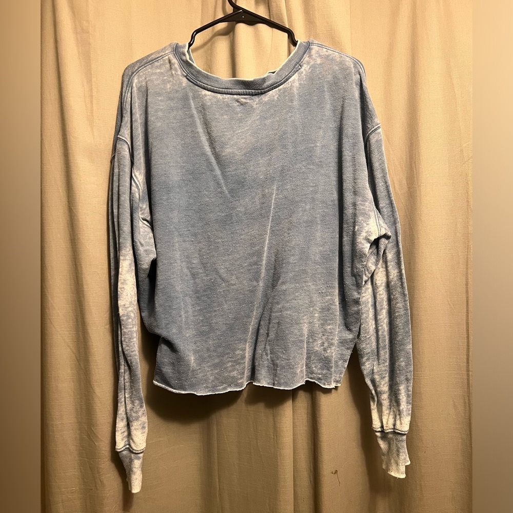 Women’s Lucky Brand Large distressed sweatshirt - Picture 3 of 3